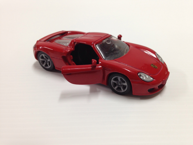 Illustration for article titled Carrera GT and Bonus 910